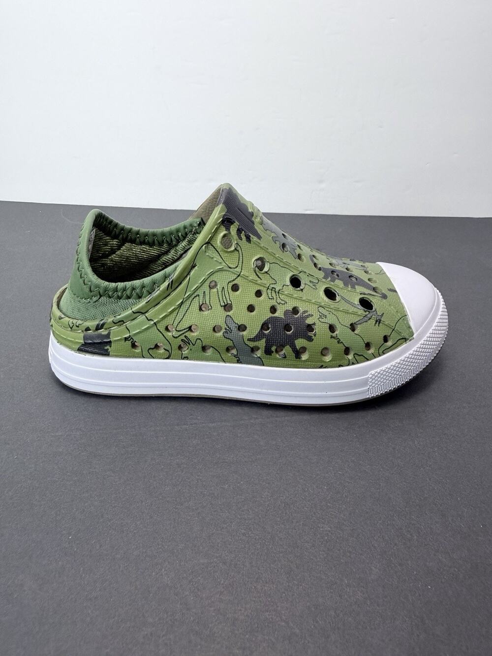 Skechers Foamies Guzman Surge Kids Size 9 Camouflage Slip On Shoes